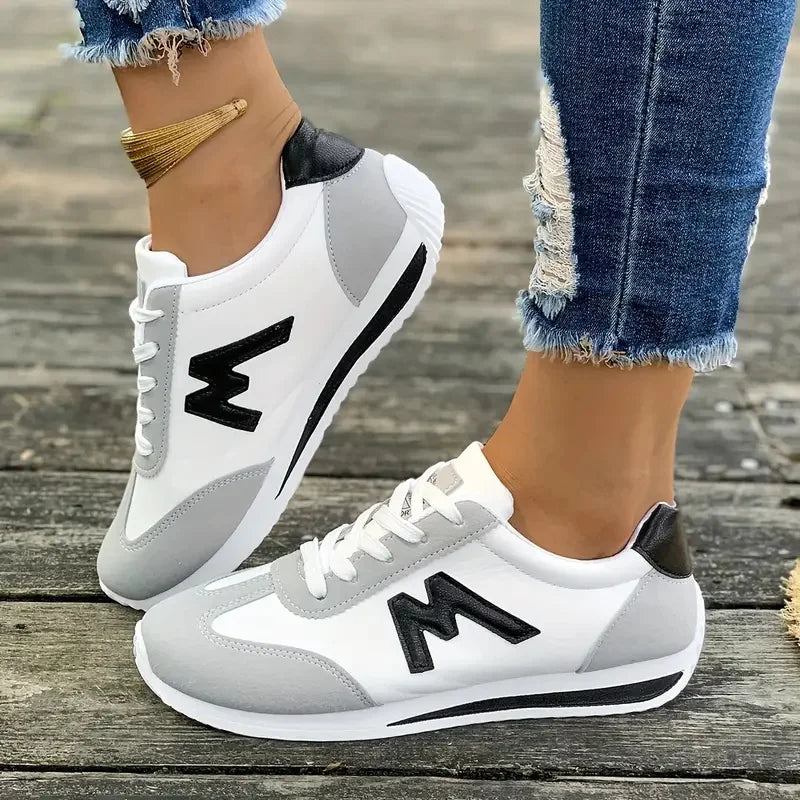 New Trend Casual Shoes Fashion Brand Designer Shoes for Women  Soft Comfortable Running Sneakers Women Zapatos De Mujer